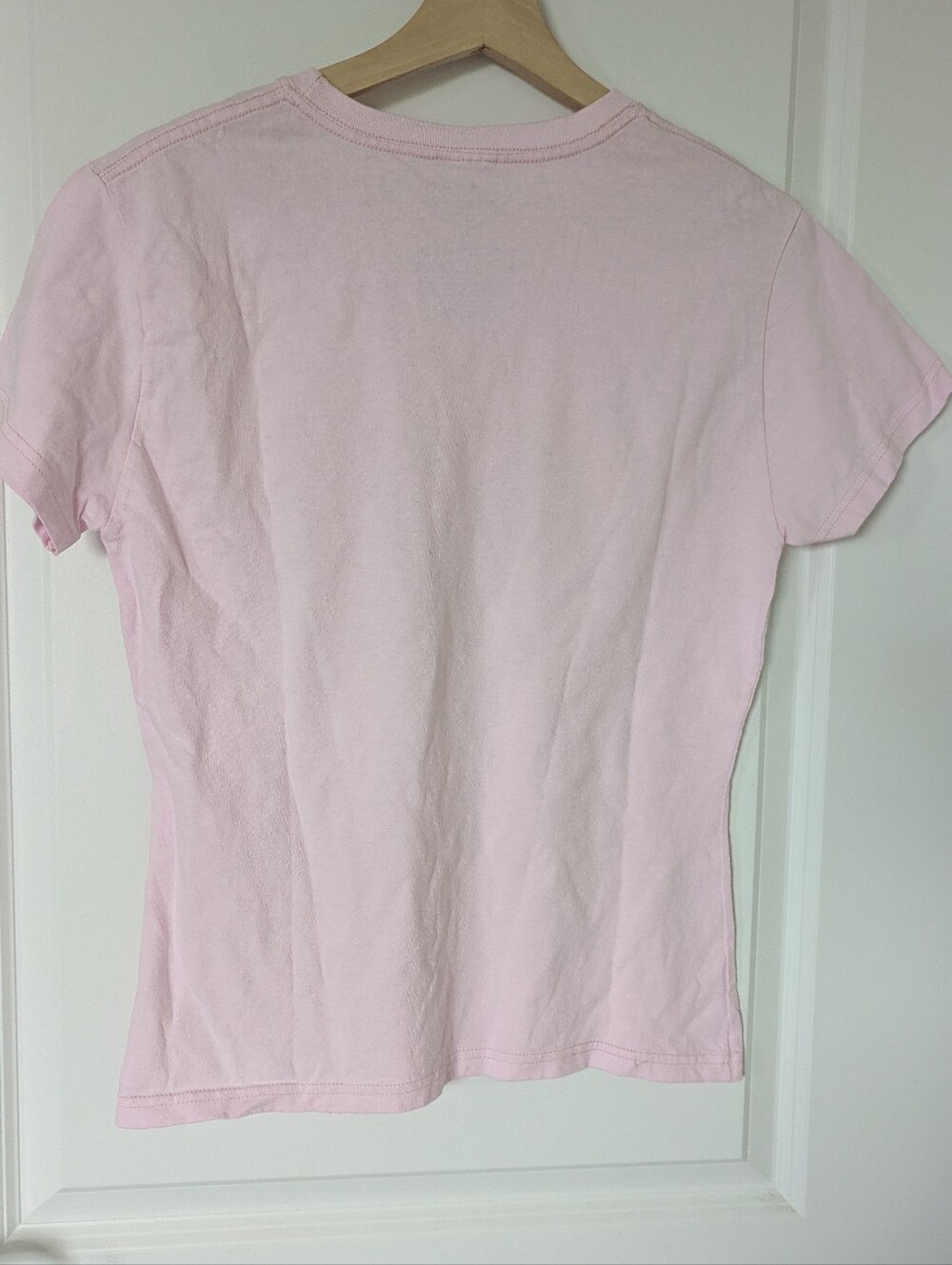 FRIENDS TV Cast Graphic Tee - Light Pink Size L - Picture 2 of 4